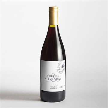 Etiquette de bouteille mariage chic et moderne - Mise en situation