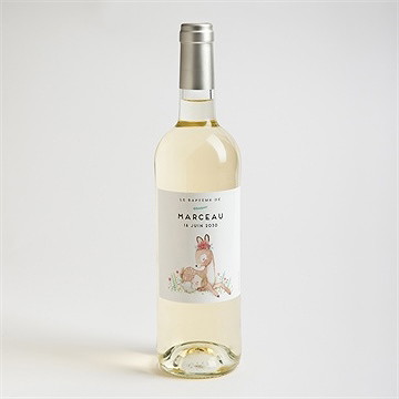 Etiquette de bouteille baptême tendre faon ! - Mise en situation