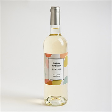 Etiquette de bouteille mariage charmantes couleurs - Mise en situation