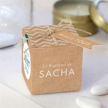 Boîte de dragées baptême farandole de kraft