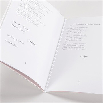 Livret de messe baptême forme originale - Mise en situation