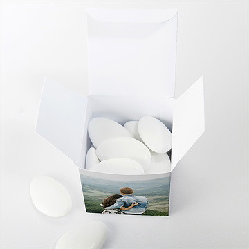 Boîte de dragées mariage love direction - Intérieur de la boîte