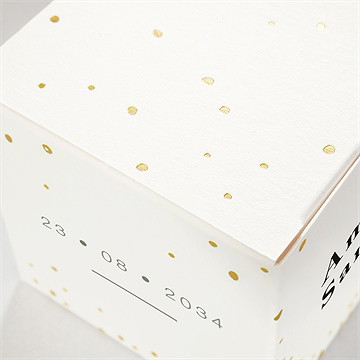 Boîte de dragées mariage main dans la main - Détail de la boîte