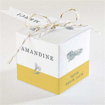 Boîte de dragées baptême joli portrait - Dos de la boîte