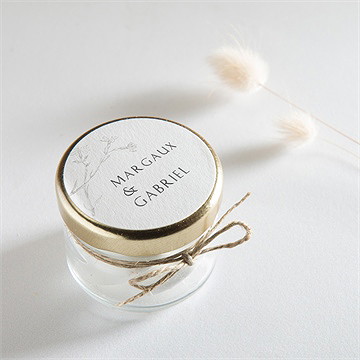 Sticker mariage tendre couronne - Mise en situation