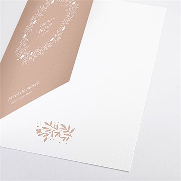 Livret de messe baptême belle couronne gaufrage - Détail du livret