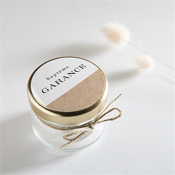 Sticker baptême essentiel sacré - Mise en situation