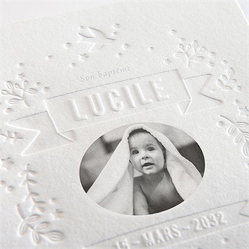 Faire-part de baptême en beaux reliefs - Détail du faire-part