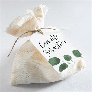 Etiquette mariage fraîcheur végétale - Mise en situation