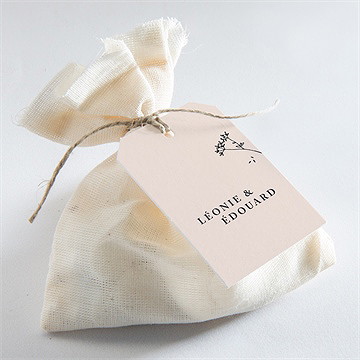 Etiquette mariage delicatesse - Mise en situation