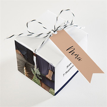 Boîte de dragées mariage follement oui - Dessus de la boîte