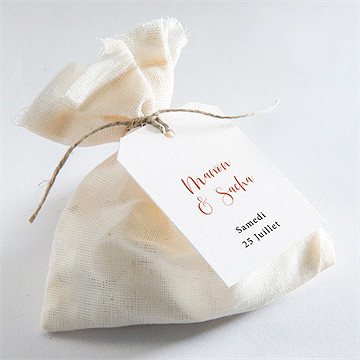 Etiquette mariage douceur printanière - Mise en situation