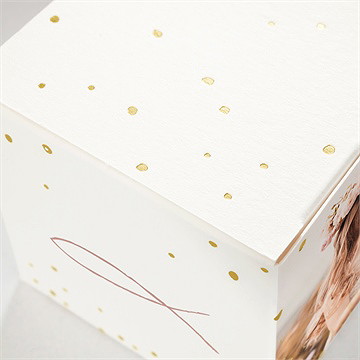 Boîte de dragées communion jolies grâces - Détail de la boîte