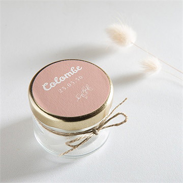 Sticker naissance sous toutes les coutures - Mise en situation