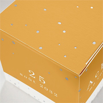 Boîte de dragées communion jaune et or - Détail de la boîte