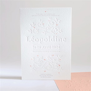 Faire-part naissance empreintes et reliefs