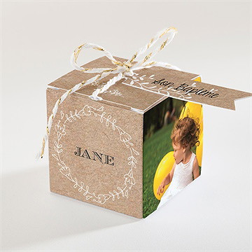 Boîte de dragées baptême belle histoire sacrée