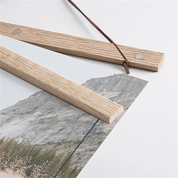 Affiche naissance moderne et tendance - Détail des supports en bois