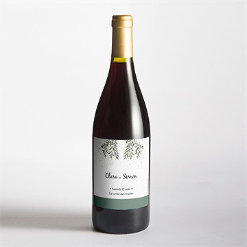 Etiquette de bouteille mariage champêtre virevoltant - Mise en situation