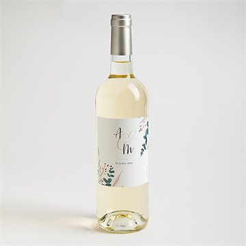 Etiquette de bouteille mariage bouquet ardent - Mise en situation