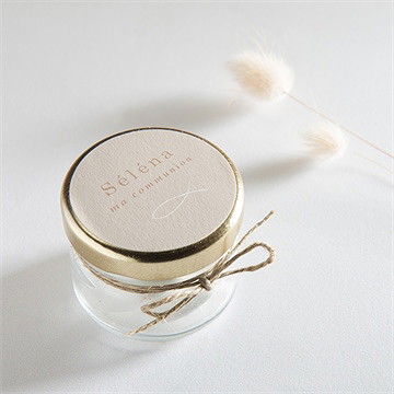 Sticker communion pourpre - Mise en situation