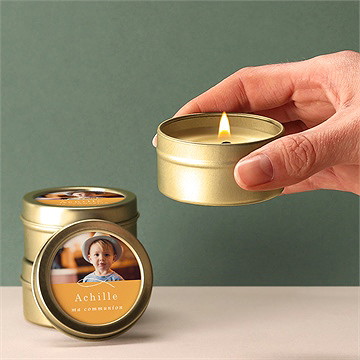 Bougie communion jaune et or - Bougie allumée