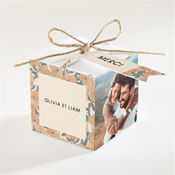 Boîte de dragées mariage lovely bracelet carré plié