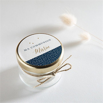 Sticker communion relief - Mise en situation