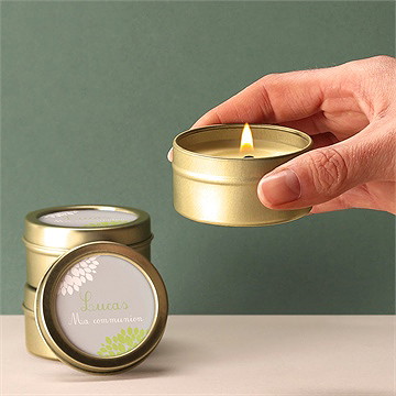 Bougie communion cadre gris et lumière - Bougie allumée