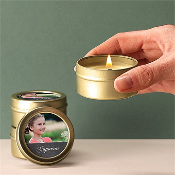 Bougie communion dentelle rose - Bougie allumée