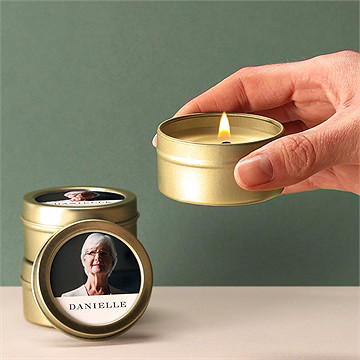 Bougie souvenir en sa mémoire - Bougie allumée