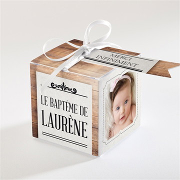 Boîte de dragées baptême maison du baptême !