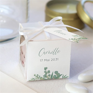 Boîte de dragées baptême grâce argent