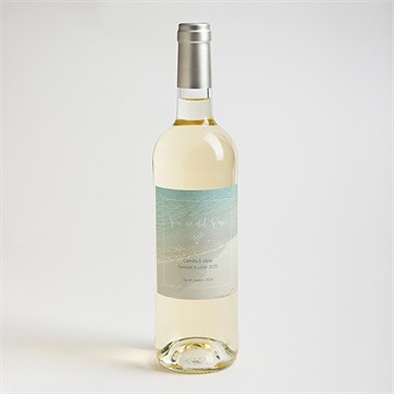 Etiquette de bouteille mariage paradis sur plage - Mise en situation