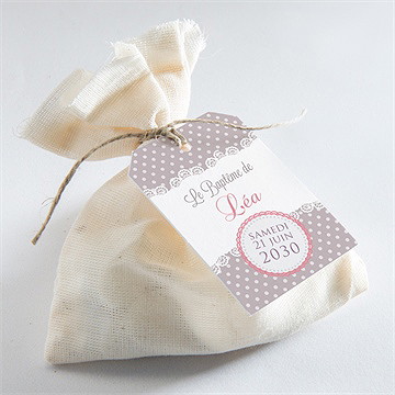 Etiquette baptême rondeur et douceur ! - Mise en situation