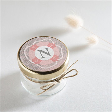 Sticker baptême forme originale - Mise en situation