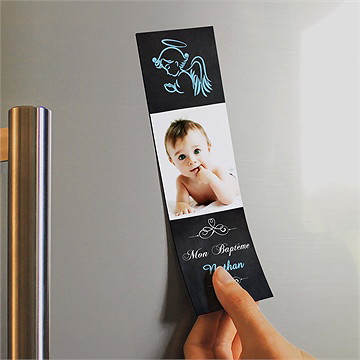 Signet baptême ange et ardoise magnet - Mise en situation