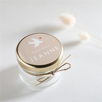 Sticker baptême colombe beige rosé - Mise en situation