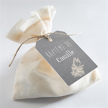 Etiquette baptême en symboles - Mise en situation