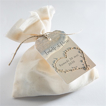 Etiquette mariage dans le sable - Mise en situation