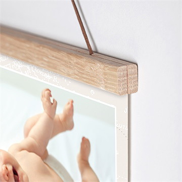 Affiche naissance mon premier passeport - Détail de l'affiche