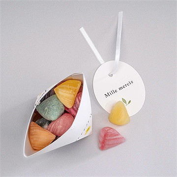 Boîte surprise mariage aquarelle de fleurs séchées - Intérieur de la boîte