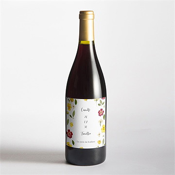 Etiquette de bouteille mariage aquarelle de fleurs séchées - Mise en situation