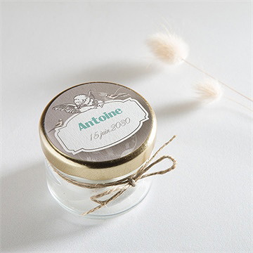 Sticker communion pendentifs - Mise en situation