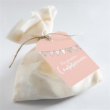 Etiquette communion banderoles de fanions - Mise en situation