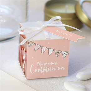 Boîte de dragées communion banderoles de fanions