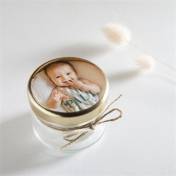 Sticker naissance petit amour - Mise en situation