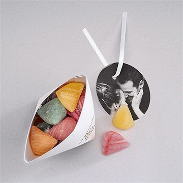 Boîte surprise mariage lettre moderne - Intérieur de la boîte