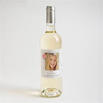 Etiquette de bouteille communion sa première communion - Mise en situation