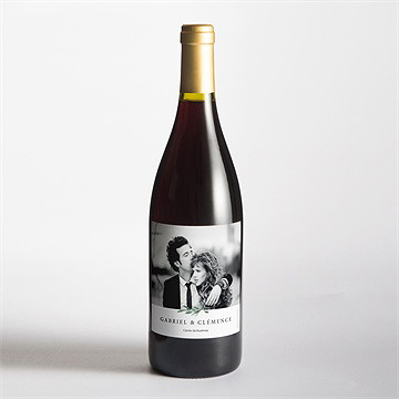 Etiquette de bouteille mariage so chic - Mise en situation